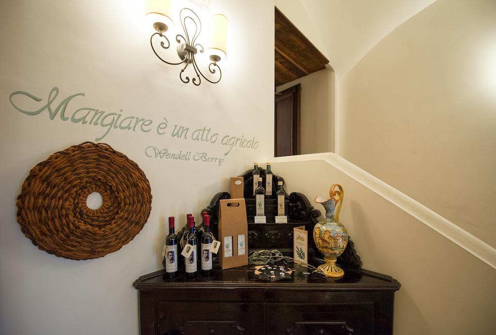 Castello Chiola Dimora Storica 호텔 로레토아프루티노 외부 사진